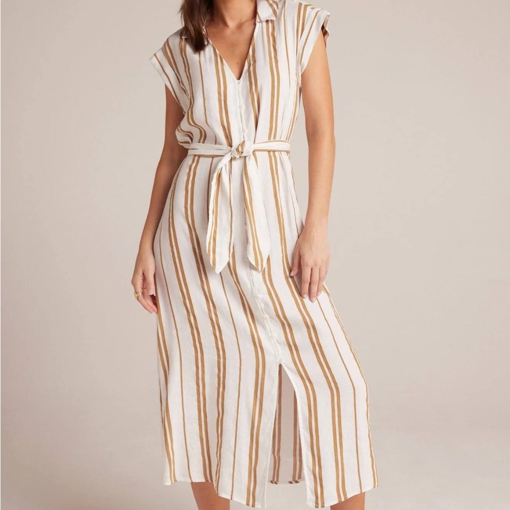 Bella Dahl short sleeve belted dress